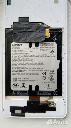 Планшет Lenovo tb-7703x