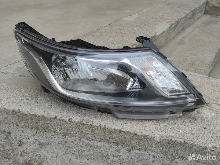Фара правая kia rio 3