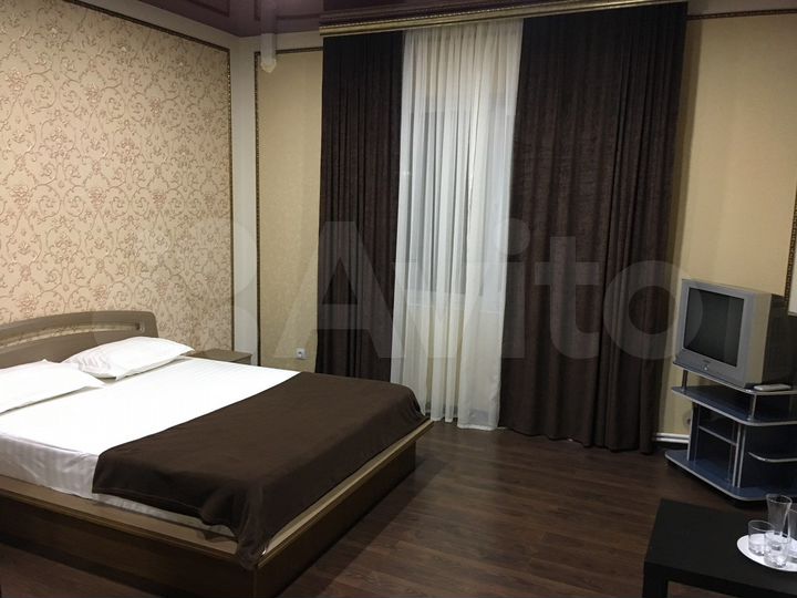 1-к. квартира, 60 м², 1/3 эт.