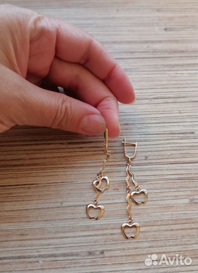 Золотые серьги