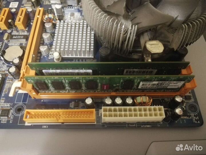 Материнская плата в сборе с процессором