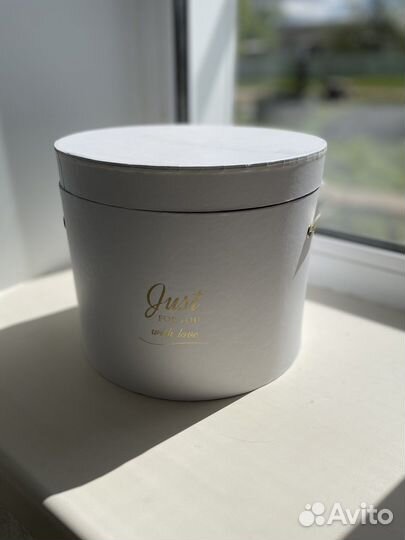 Коробка подарочная круглая