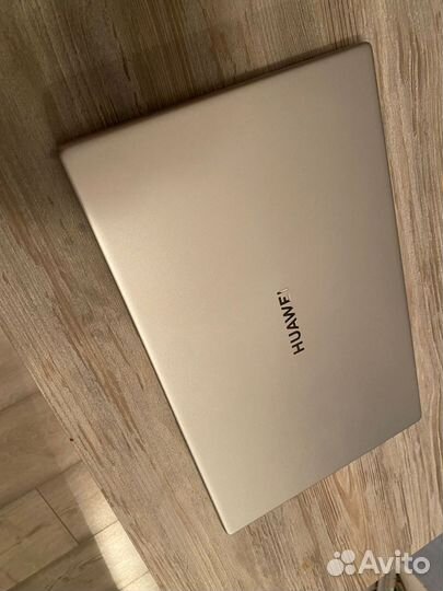 Huawei matebook d15