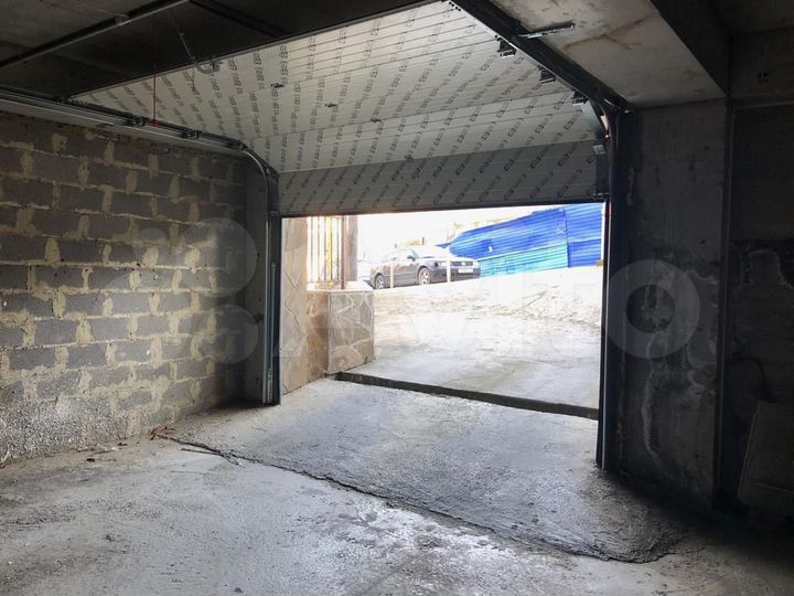 Машиноместо, 14 м²