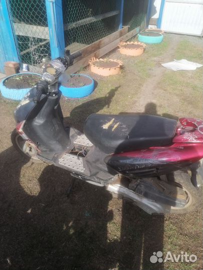 Скутер 150 кубов