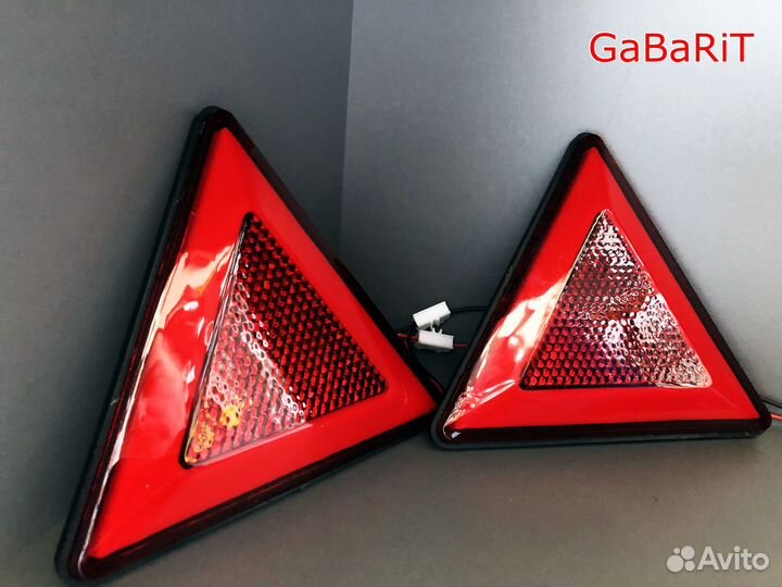 Катафот задний на грузовик\легковой прицеп neon