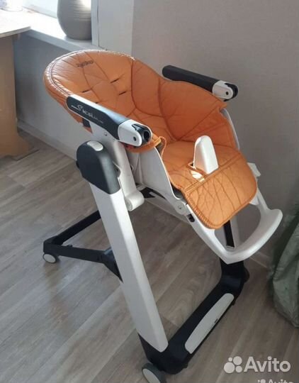 Стол для кормления Peg Perego Siesta