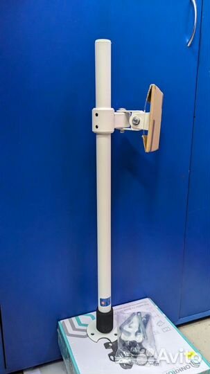 Настольный кронштейн для монитора белый