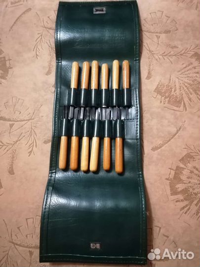Набор резцов по дереву 12 шт в футляре СССР Новый