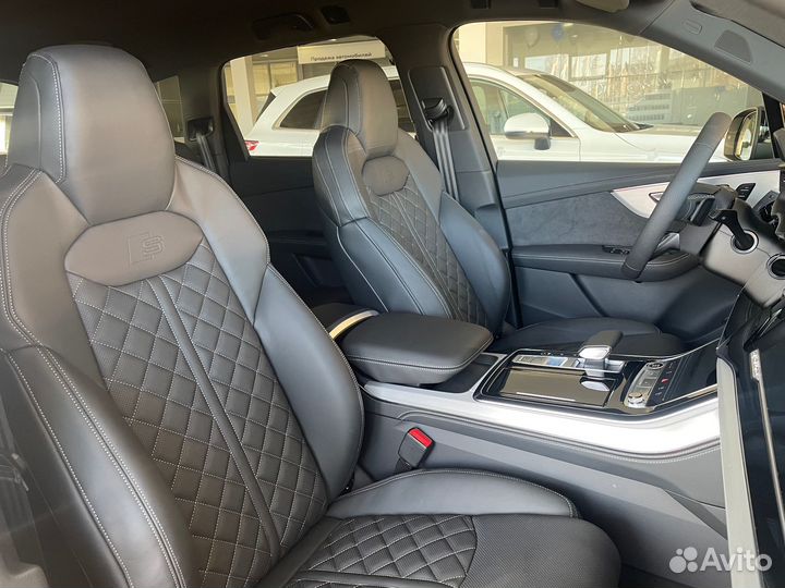 Audi Q7 3.0 AT, 2023