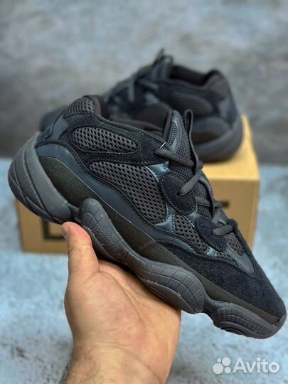 Кроссовки adidas Yeezy 500