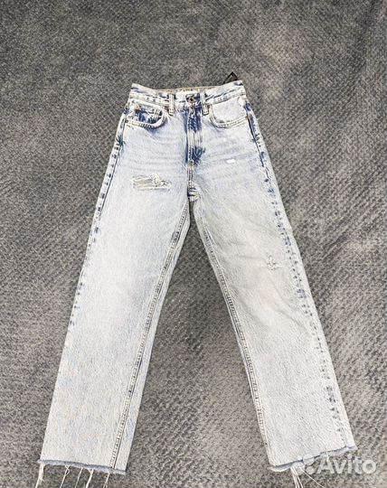 Джинсы Zara