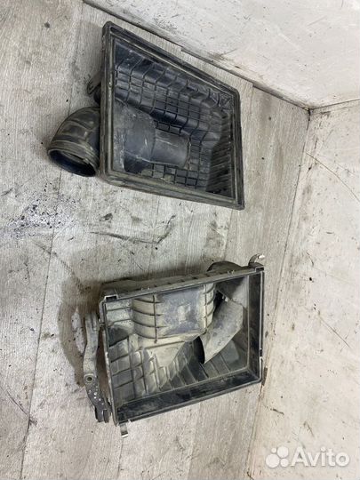 Корпус воздушного фильтра Opel Astra