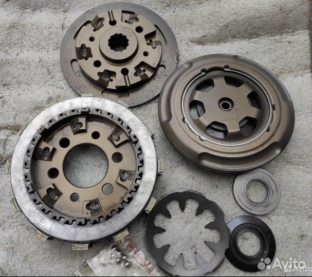 Проскальзывающее сцепление STM Italy Honda