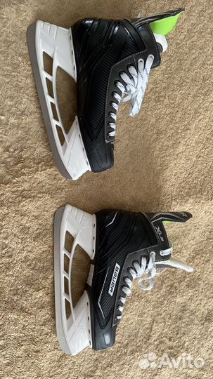 Коньки хоккейные 44 размер