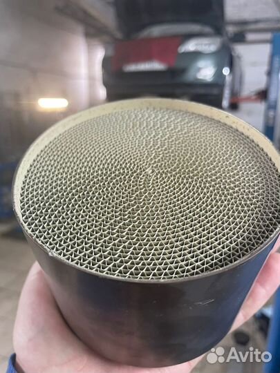 Катализатор Тойота (катализатор Toyota Camry)