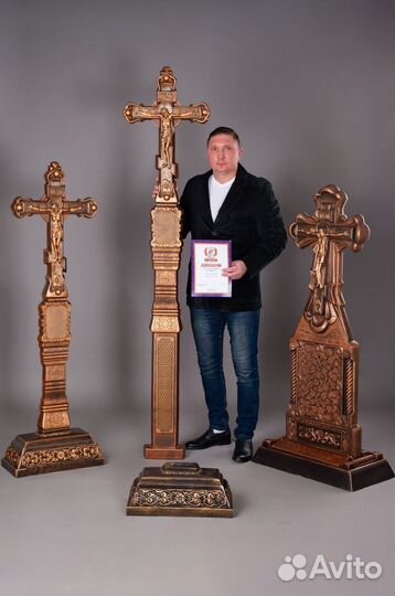 Кованый крест на могилу