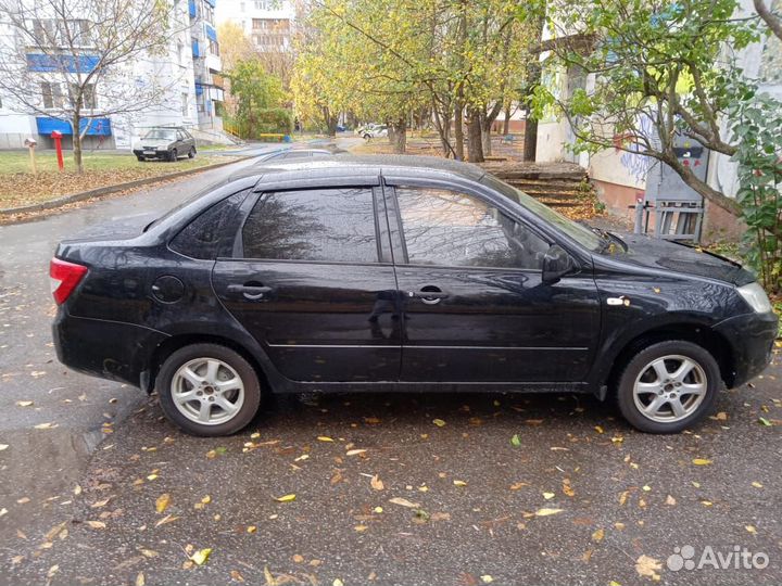 LADA Granta 1.6 МТ, 2013, 255 000 км