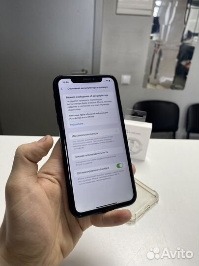 iPhone Xr, 64 ГБ
