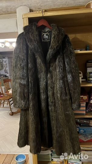 Шапки меховые из песца винтаж