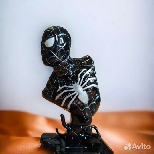 Бюст Человека-паука, spider-man