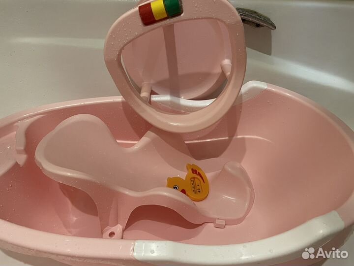 Ванночка для купания с горкой