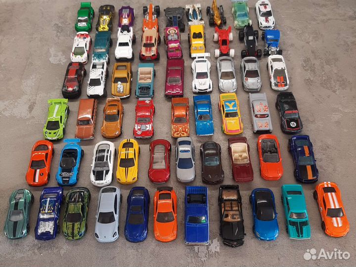 Hot wheels машинки