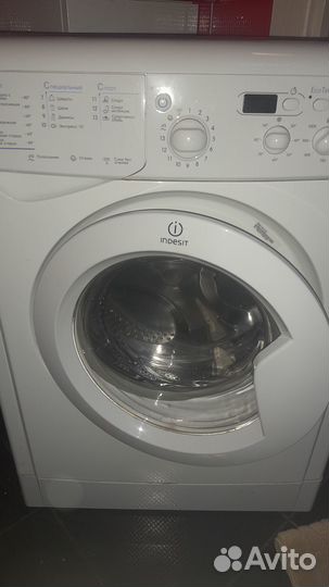 Стиральная машина бу indesit