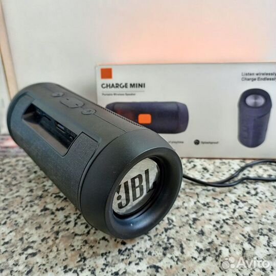 Портативная колонка bluetooth jbl