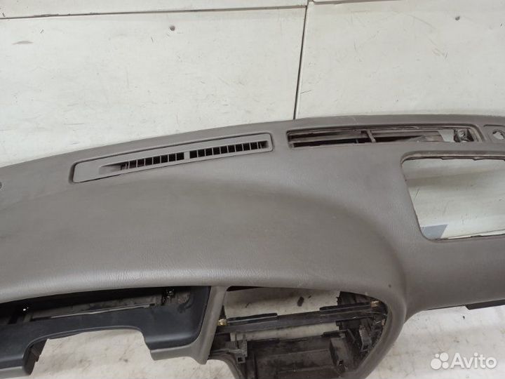 Б/У Б/У Деталь 680104W301 nissan