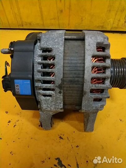 Генератор Рено Логан меган сандеро лада ларгус 1.4