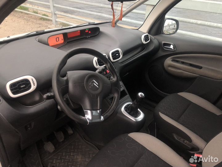 Citroen C3 Picasso 1.6 МТ, 2011, 97 000 км