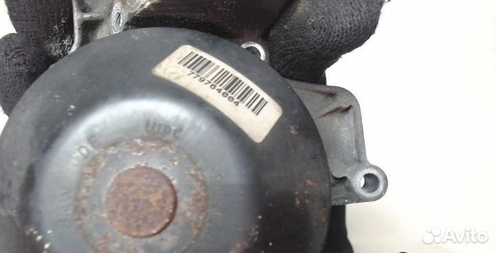 Насос водяной (помпа) BMW 1-Series (E81,E87) 2004