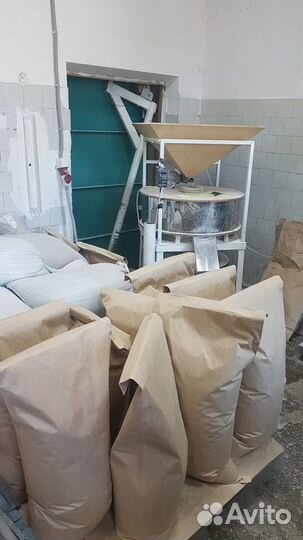 Цельнозерновая мука и био зерно Шугурова