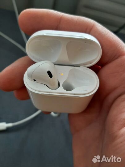 Продам Airpods 2 MV7N2 по частям