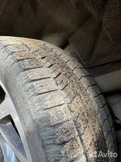 Bridgestone Blizzak Ice 205/55 R16