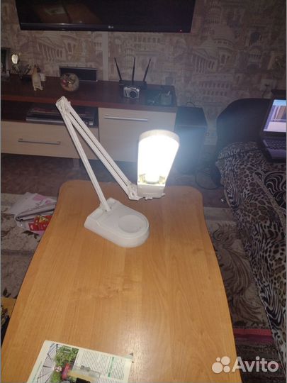 Лампа настольная