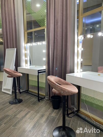Аренда места для визажиста/бровиста / стилиста