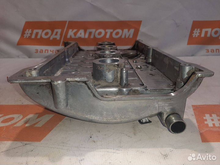 Клапанная крышка Volkswagen Passat B8 06B103469N