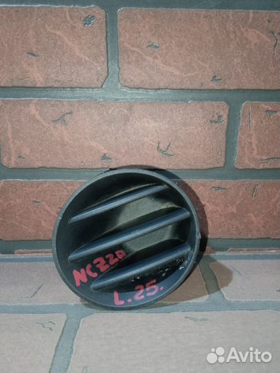 Заглушка бампера toyota raum NCZ20 LH