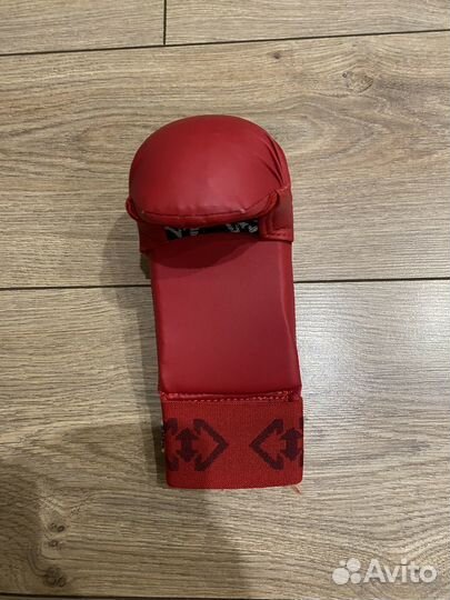 Перчатки для каратэ WKP