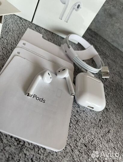 Airpods 2 новый