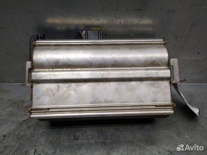 Подушка безопасности пассажирская (в торпедо)