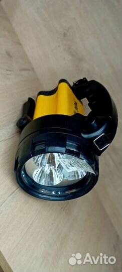 Фонарик светодиодный аккумуляторный