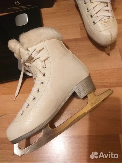 Коньки фигурные 41