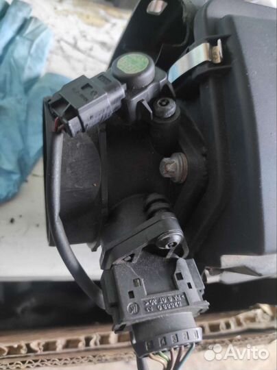 Расходомер воздуха Mercedes 211 A6460940048