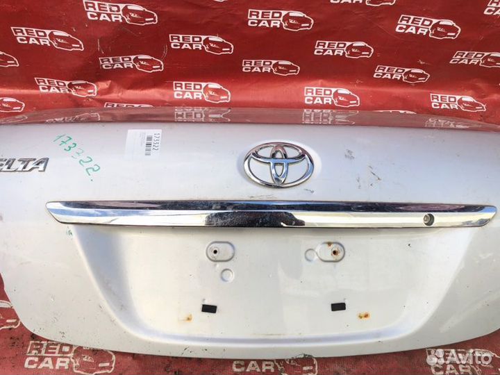 Крышка багажника Toyota Belta SCP90