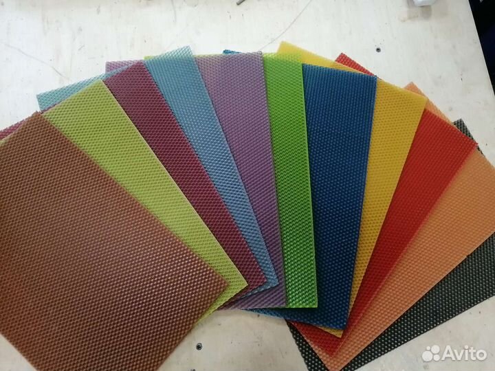 Вощина цветная