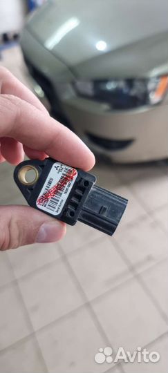 Lancer 10 датчик удара