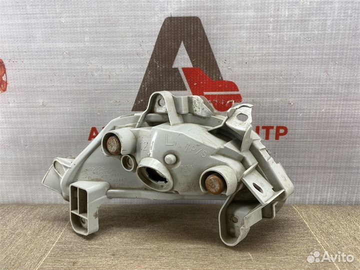 Указатель поворота левый Mazda 3 BL с 2008-2013 г